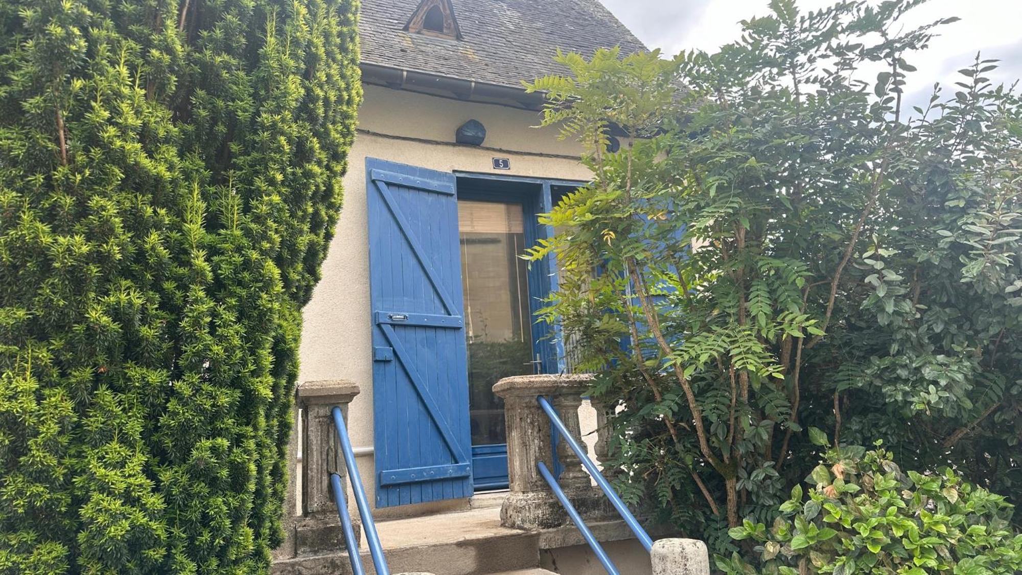 Gite Au Coeur De La Ville Ancienne Terrasson-Lavilledieu Exterior photo